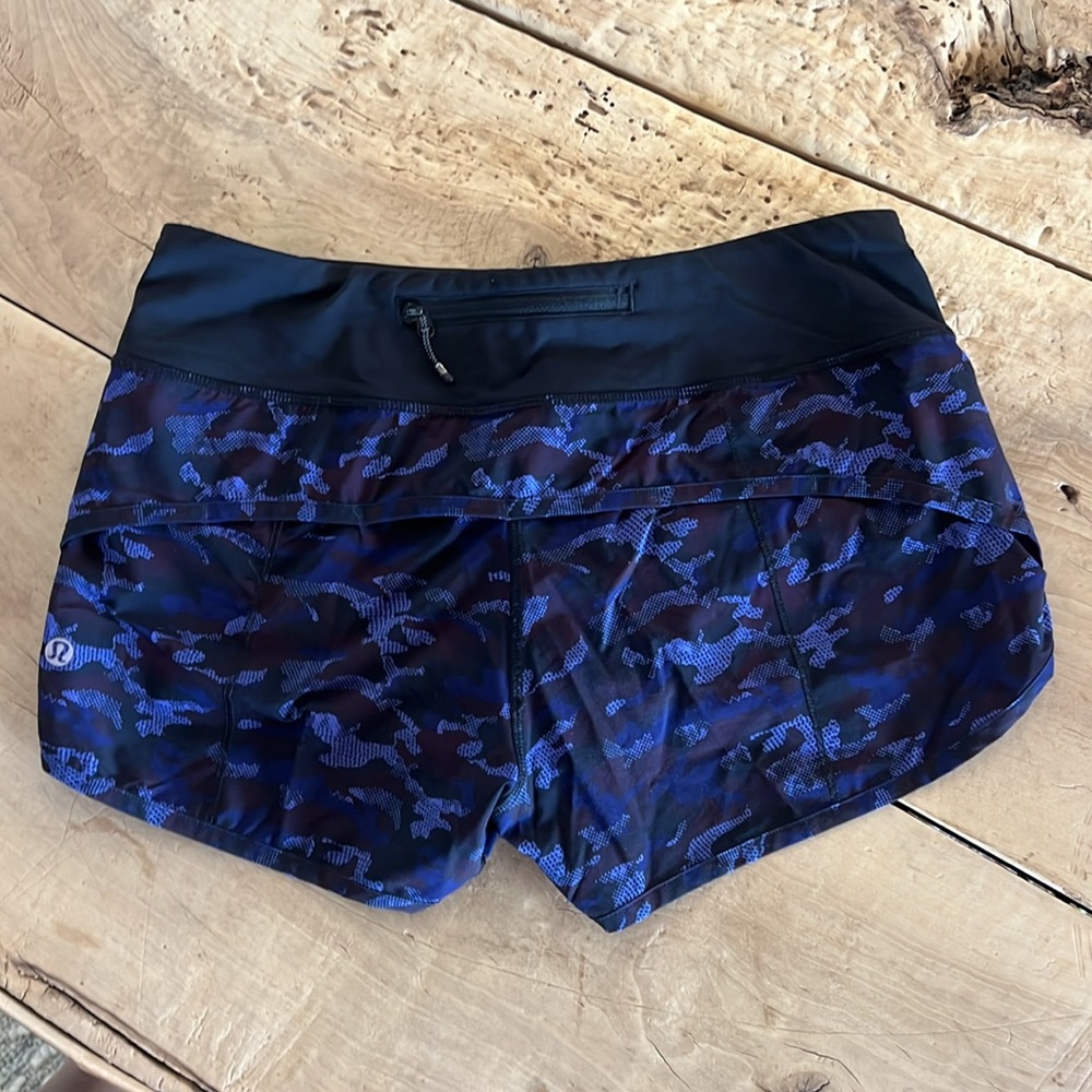 Lululemon Speed up Shorts 2.5”